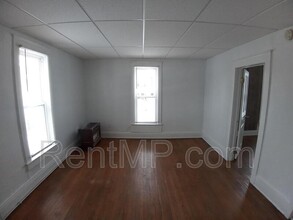 501 S University Ave in Mt. Pleasant, MI - Building Photo - Building Photo