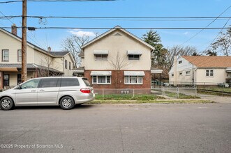 1235 Diamond Ave in Scranton, PA - Building Photo - Building Photo