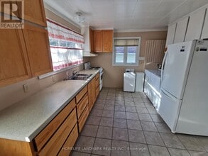 1137-1118 ON-118 in Bracebridge, ON - Building Photo - Building Photo