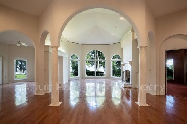 6136 Dora Dr in Mount Dora, FL - Building Photo - Building Photo