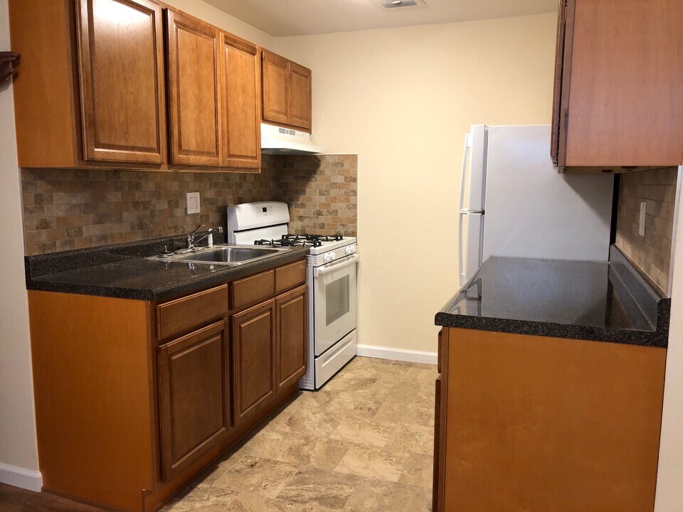 18 Waldron Ave in Nyack, NY - Foto de edificio