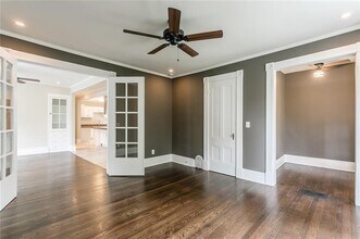513 Oxford St, Unit seond level in Rochester, NY - Building Photo - Building Photo