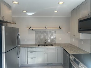 2705 Newbold St in Raleigh, NC - Foto de edificio - Building Photo