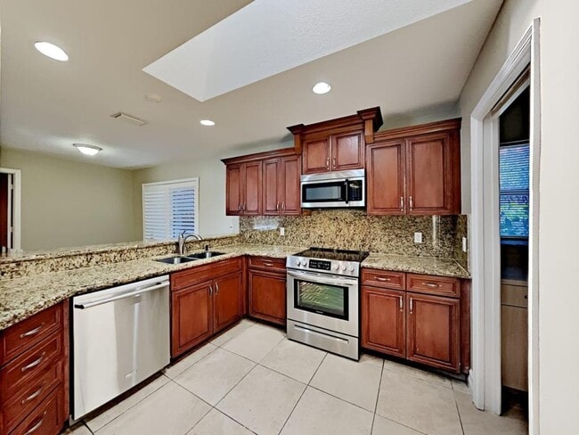 property at 1076 Deerwood Ln