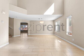 1308 Mt Hamilton in Las Vegas, NV - Building Photo - Building Photo