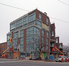 Hunt Club Terrace in Toronto, ON - Building Photo - Building Photo