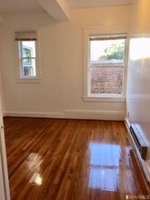 1235 Bush St in San Francisco, CA - Building Photo - Building Photo