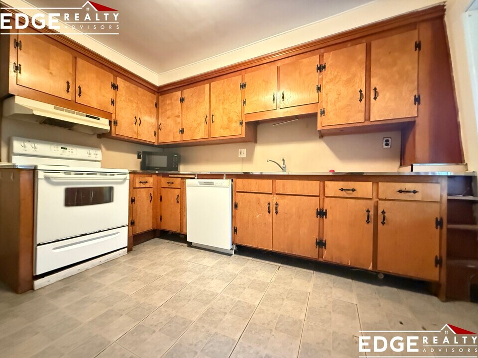193 Mount Auburn St, Unit #3 in Cambridge, MA - Foto de edificio