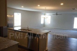 289 Greenbay St in Lillington, NC - Building Photo - Building Photo