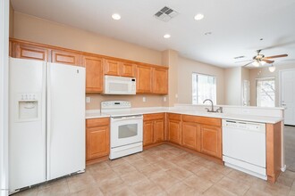 1821 W Morse Dr in Anthem, AZ - Building Photo - Building Photo