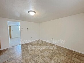 2 Arwin Dr in Hummelstown, PA - Building Photo - Building Photo