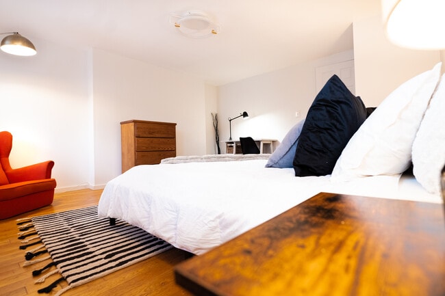 244 Clifton Pl in Brooklyn, NY - Foto de edificio - Building Photo