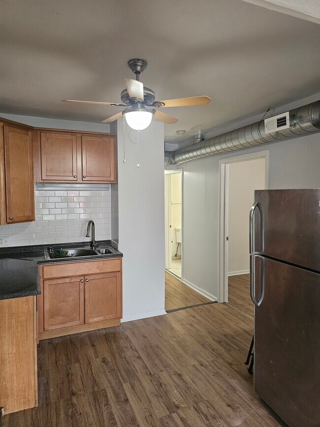 2125 N Lorel Ave, Unit Garden in Chicago, IL - Building Photo - Building Photo