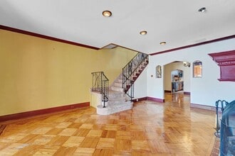 5005 N 9th St in Philadelphia, PA - Building Photo - Building Photo