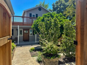 416 Grant St in Healdsburg, CA - Building Photo - Building Photo