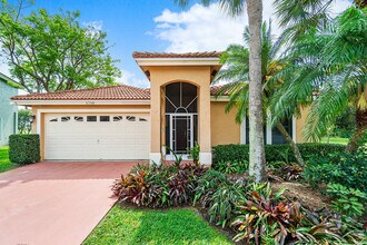 1710 Lakefield N Ct in Wellington, FL - Building Photo - Building Photo
