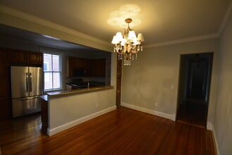 7104 Maple Ave, Unit Maple in Takoma Park, MD - Foto de edificio - Building Photo