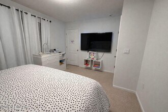 896 Rotary Rd in Jacksonville, FL - Building Photo - Building Photo