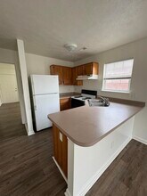 2016 Cornerstone Dr-Unit -2 in Lexington, KY - Building Photo - Building Photo