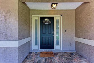 8012 56th Ct E in Palmetto, FL - Building Photo - Building Photo