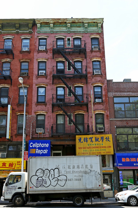 97 Chrystie St in New York, NY - Foto de edificio