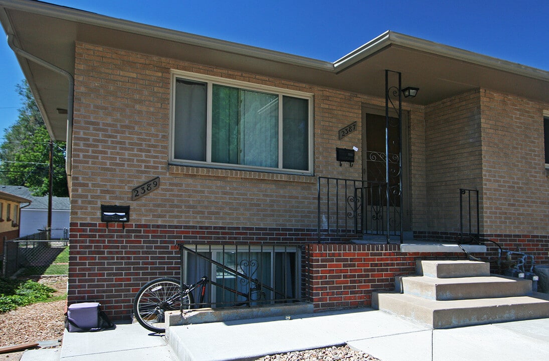 2381-2387 S Race St in Denver, CO - Building Photo