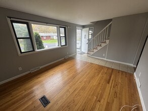 616 Boston Rd in Syracuse, NY - Building Photo - Building Photo