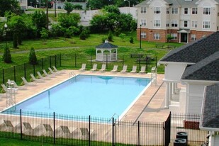 Overland Gardens in Hyattsville, MD - Building Photo