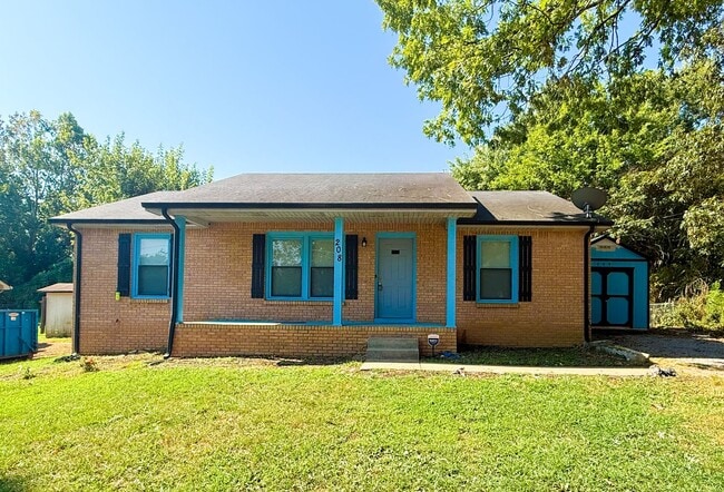 property at 208 Bob White Dr