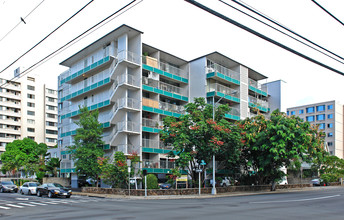 Pi'ikoi Terrace Apartments in Honolulu, HI - Foto de edificio - Building Photo