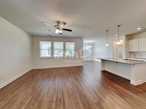 115 Samara Ln in Mooresville, NC - Foto de edificio - Building Photo