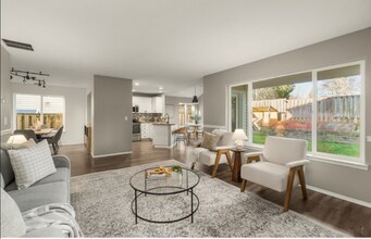 1328 NE Parkside Dr in Hillsboro, OR - Building Photo - Building Photo