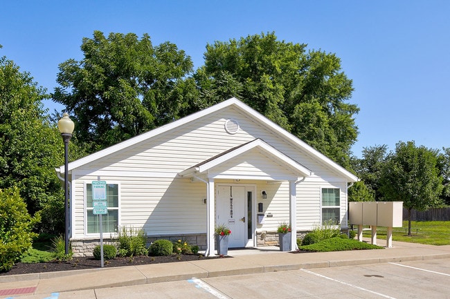 Olde Hickory in Coshocton, OH - Building Photo - Building Photo