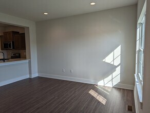 1964 S Warrior Ln in Waukee, IA - Foto de edificio - Building Photo