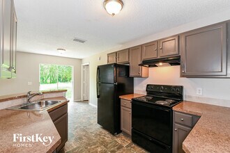 375 Calhoun St in La Belle, FL - Building Photo - Building Photo