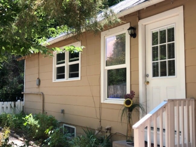 1213 Maple St in Fort Collins, CO - Building Photo - Building Photo
