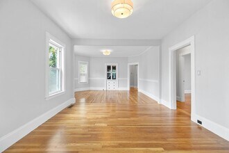 228 Langley Rd in Newton, MA - Building Photo - Building Photo