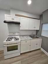1012 Thomas St in Chester, PA - Building Photo - Building Photo