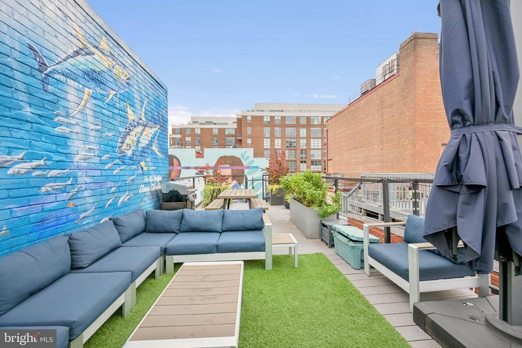 2025 13th St NW in Washington, DC - Building Photo
