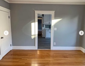 7 Fairbanks St, Unit 3L in Worcester, MA - Foto de edificio - Building Photo