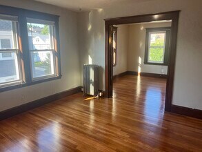 16 Eddy St in Waltham, MA - Building Photo - Building Photo