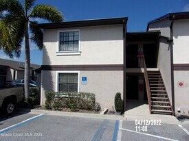 1032 Ellen Ct in Melbourne, FL - Building Photo