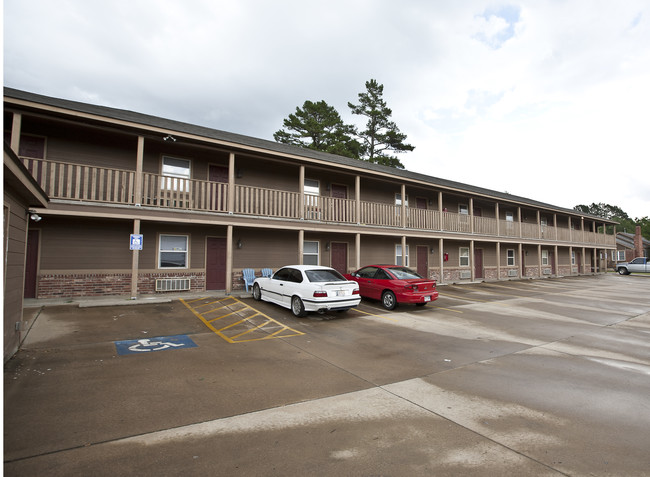 Rockland Terrace in Fort Smith, AR - Building Photo - Building Photo