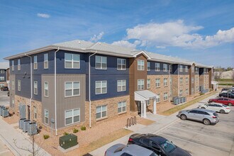 Fairground Flats in Oklahoma City, OK - Foto de edificio - Building Photo