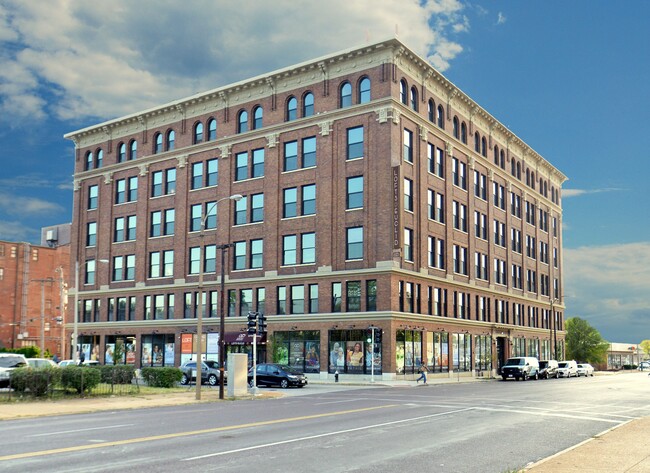 Lofts at Euclid in St. Louis, MO - Building Photo - Building Photo