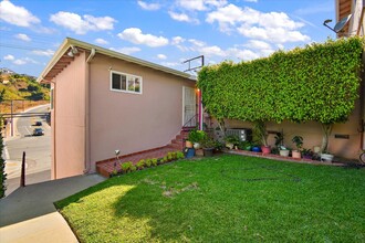 4205 Don Tomaso Dr in Los Angeles, CA - Building Photo - Building Photo