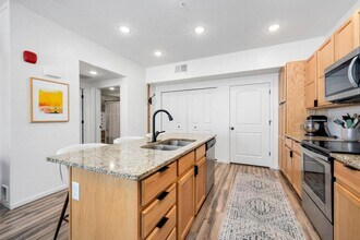 2980 Kincaid Dr in Loveland, CO - Building Photo - Building Photo