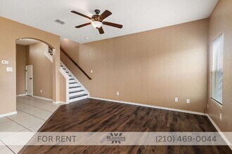 8709 Azul Sky Ct in Converse, TX - Building Photo - Building Photo