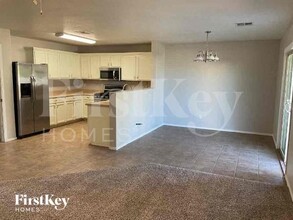 39995 E Arabian Way in Queen Creek, AZ - Building Photo - Building Photo