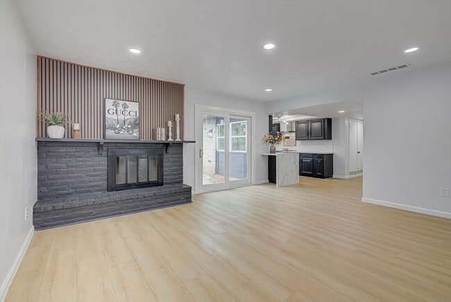 15507 Sierra Valle Dr